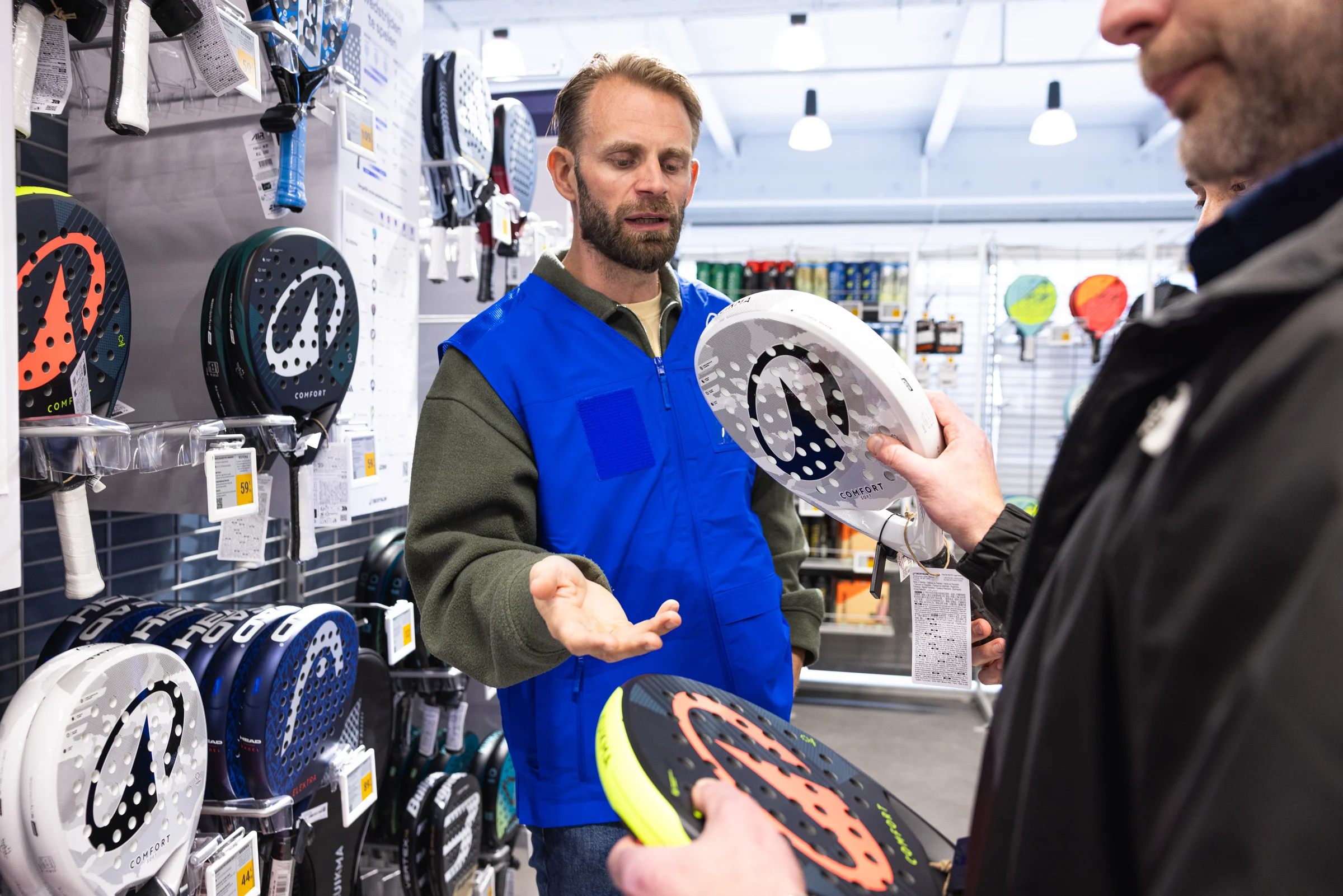 Decathlon · 27