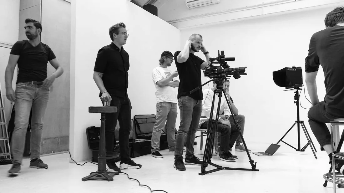 Photographers, crew and talent